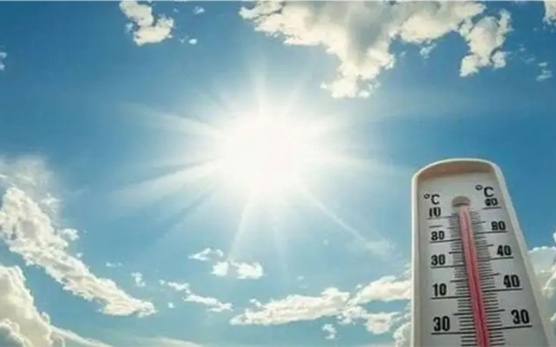 سحب رعدية ونشاط للرياح.. «الأرصاد» تنبه من طقس اليوم والصغرى بالقاهرة 14 درجة